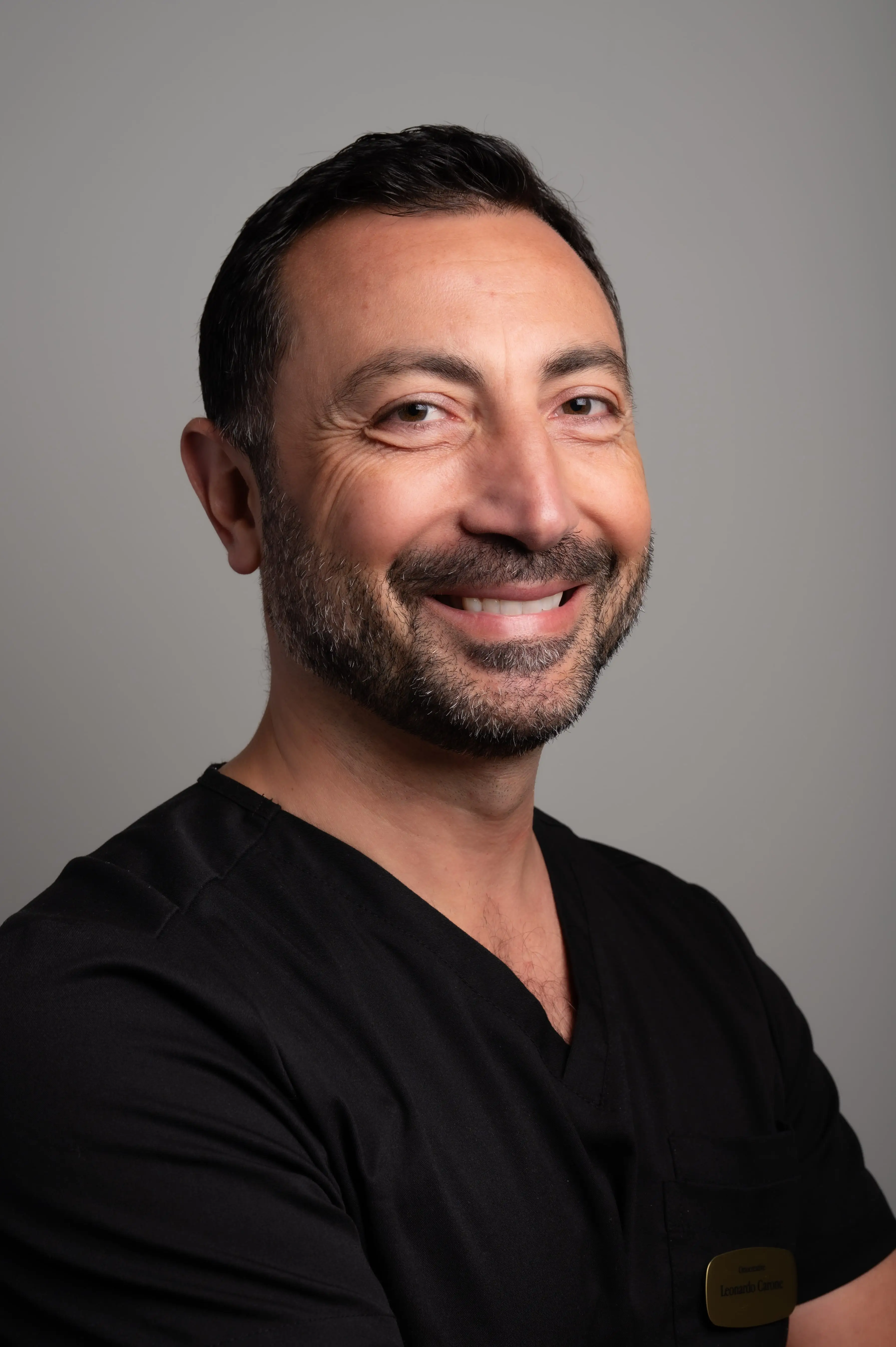 Dr. Leonardo Carone headshot